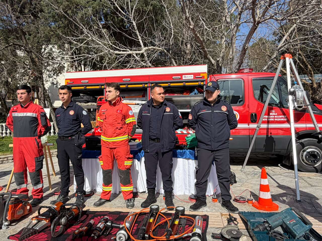 Muğla’da Deprem Bilgilendirme Stantları Kuruldu 2